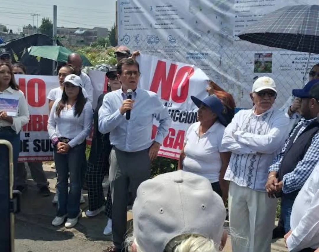 Vecinos exigen hacer valer suspensión judicial por bodegas en la colonia Independencia